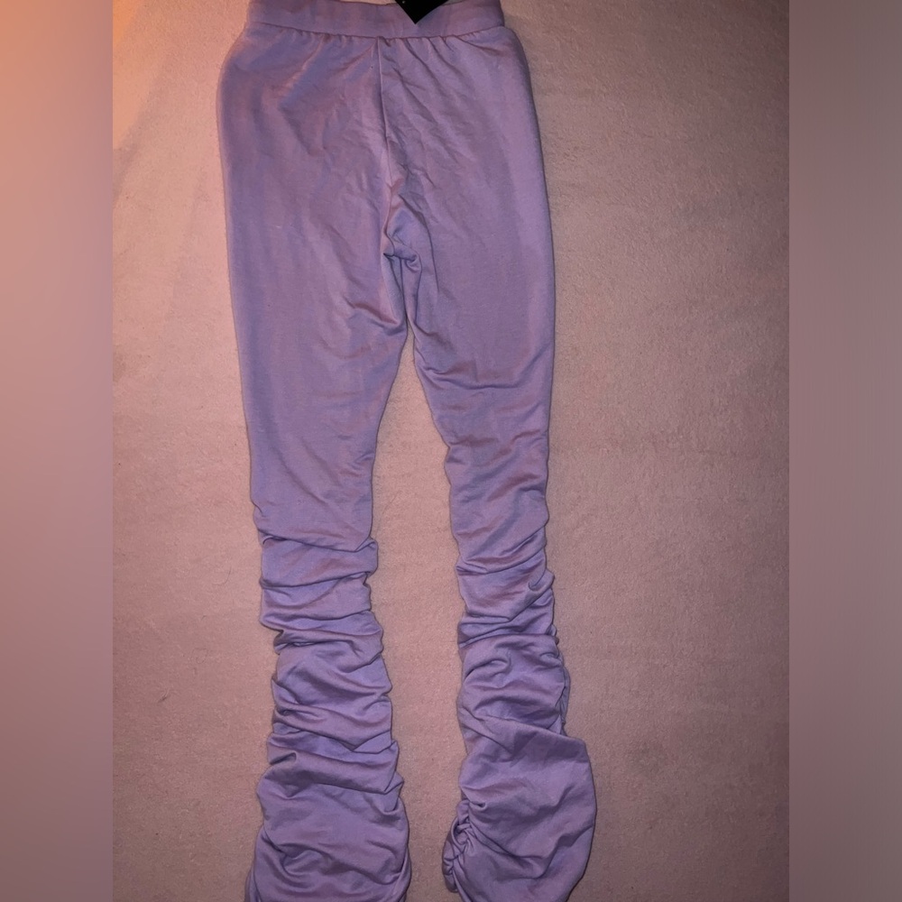 Fashion Nova Lavender Ruched Leggings - Picture 2 of 3